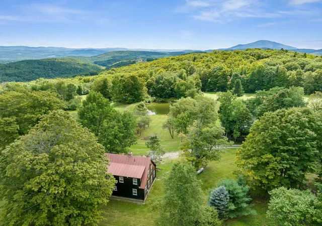Photo 4 of Single family home for sale at 232 Town Farm Hl Rd, Hartland, VT 05048 | MLS# 5108362 | Listing updated on 2026-09-04
