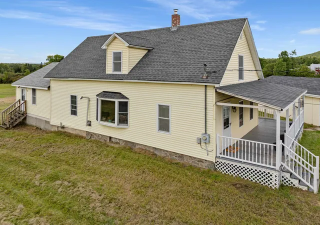 Photo 3 of Single family home for sale at 1367 Lost Nation Rd, Groveton, NH 03582 | MLS# 5108365 | Listing updated on 2026-09-09