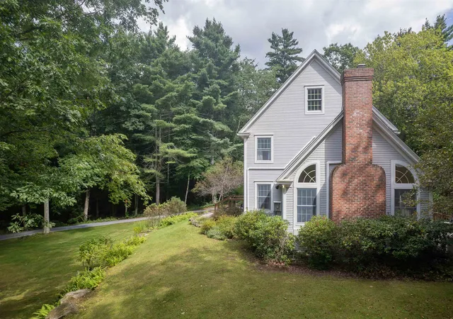 Photo 3 of Single family home for sale at 550 Curtis Brk Rd, Rutland, VT 05701 | MLS# 5108368 | Listing updated on 2026-09-16