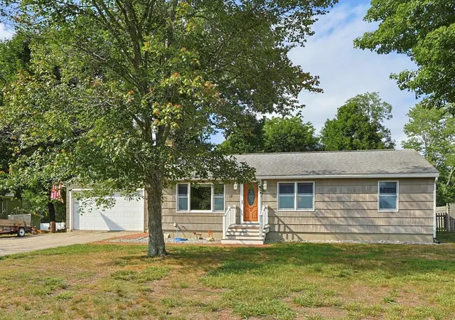Photo 1 of Sale Pending at 12 Olive Ave, Salem, NH 03079 | MLS# 5108373 | Listing updated on 2026-09-15