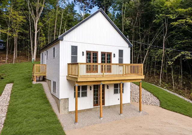 Single family home for sale at 51 Scott Dr, Alton Bay, NH 03810 | MLS# 5108377