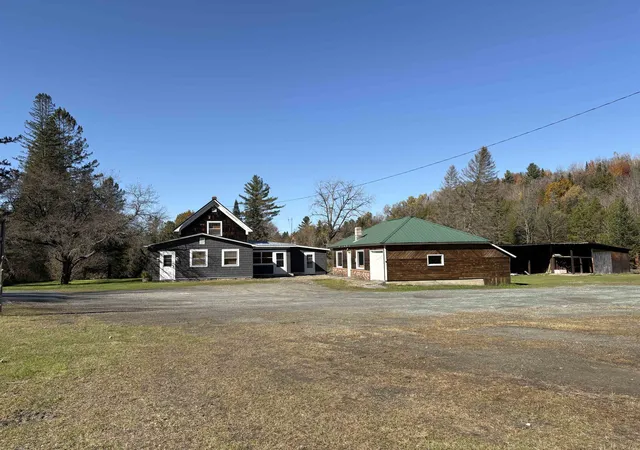 Photo 3 of Single family home for sale at 609 Route 15, Hardwick, VT 05843 | MLS# 5108392 | Listing updated on 2026-09-05