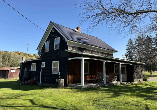 Photo 3 of Single family home for sale at 609 Route 15, Hardwick, VT 05843 | MLS# 5108392 | Listing updated on 2026-09-05