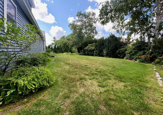 Photo 3 of Single family home for sale at 34 Bert St, Hooksett, NH 03106 | MLS# 5108413 | Listing updated on 2026-09-13