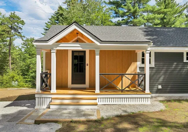 Photo 3 of Single family home for sale at 17 Moss Ln, Madison, NH 03849 | MLS# 5108426 | Listing updated on 2026-09-07