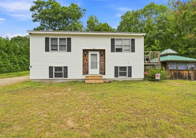 Photo 1 of Single family home for sale at 360 Dowboro Rd, Pittsfield, NH 03263 | MLS# 5108433 | Listing updated on 2026-09-12