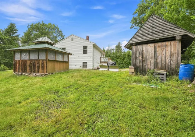 Photo 3 of Single family home for sale at 360 Dowboro Rd, Pittsfield, NH 03263 | MLS# 5108433 | Listing updated on 2026-09-12