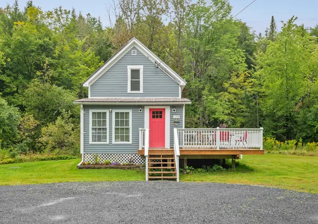 Photo 1 of Single family home for sale at 129 Plainfield Brk Rd, Barre, VT 05641 | MLS# 5108436 | Listing updated on 2026-09-08
