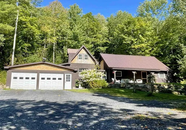 Photo 1 of Single family home for sale at 5415 Garfield Rd, Hyde Park, VT 05655 | MLS# 5108439 | Listing updated on 2026-09-14