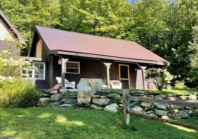 Photo 4 of Single family home for sale at 5415 Garfield Rd, Hyde Park, VT 05655 | MLS# 5108439 | Listing updated on 2026-09-14