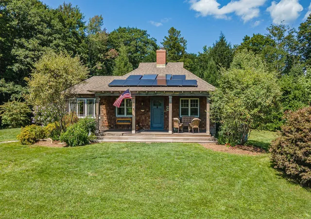 Photo 1 of Single family home for sale at 562 Alstead Ctr Rd, Alstead, NH 03602 | MLS# 5108442 | Listing updated on 2026-09-12