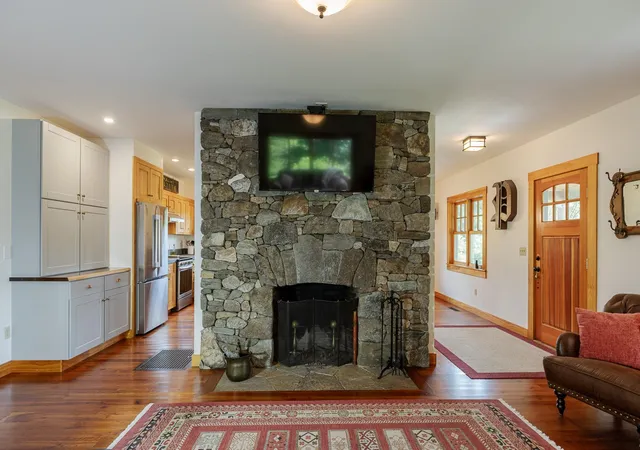 Photo 3 of Single family home for sale at 562 Alstead Ctr Rd, Alstead, NH 03602 | MLS# 5108442 | Listing updated on 2026-09-12