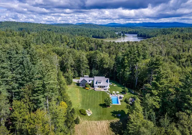 Photo 3 of Single family home for sale at 11 Spruce High Rd, Bondville, VT 05340 | MLS# 5108444 | Listing updated on 2026-09-16