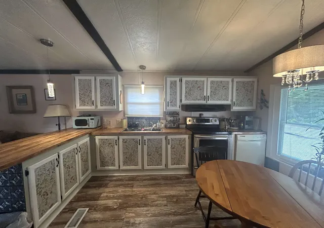 Photo 3 of Manufactured home for sale at 78 Moose Ln, Rochester, NH 03867 | MLS# 5108448 | Listing updated on 2026-09-12