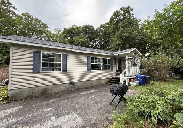 Photo 1 of Single family home for sale at 112 Outwater Rd, Bennington, VT 05201 | MLS# 5108455 | Listing updated on 2026-09-05
