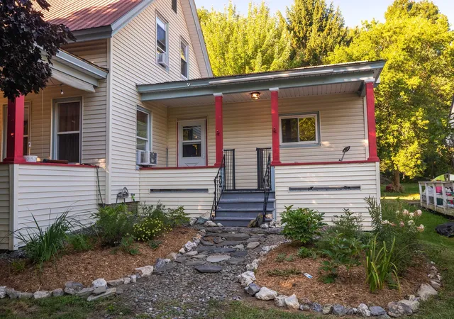 Photo 2 of Single family home for sale at 180 Union St, Northfield, VT 05663 | MLS# 5108456 | Listing updated on 2026-09-12
