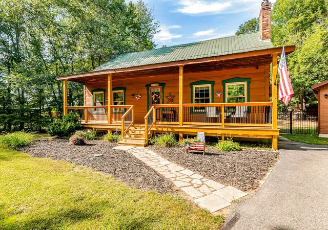 Photo 2 of Single family home for sale at 177 Townhouse Rd, Milton, NH 03851 | MLS# 5108460 | Listing updated on 2026-09-13