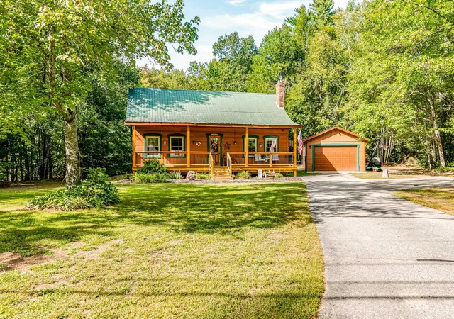 Photo 2 of Single family home for sale at 177 Townhouse Rd, Milton, NH 03851 | MLS# 5108460 | Listing updated on 2026-09-13