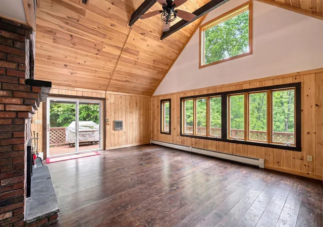 Photo 2 of Single family home for sale at 113 Happy Hvn Rd, Wilmington, VT 05363 | MLS# 5108469 | Listing updated on 2026-09-17