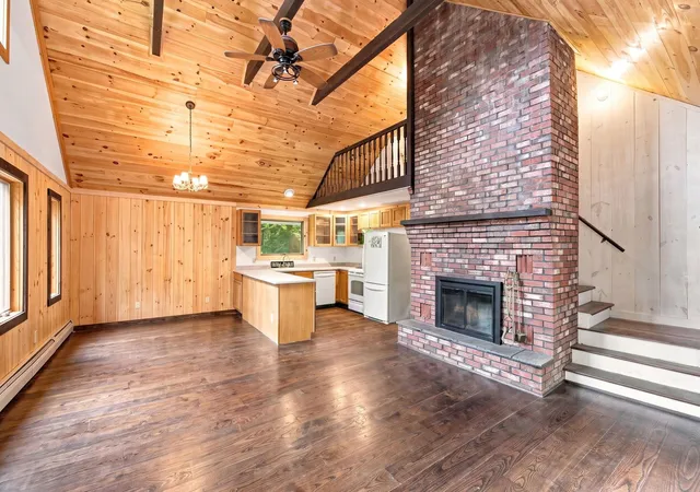 Photo 3 of Single family home for sale at 113 Happy Hvn Rd, Wilmington, VT 05363 | MLS# 5108469 | Listing updated on 2026-09-17