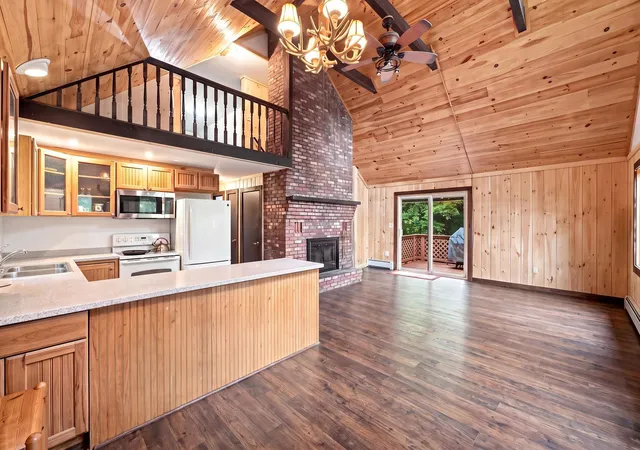 Photo 4 of Single family home for sale at 113 Happy Hvn Rd, Wilmington, VT 05363 | MLS# 5108469 | Listing updated on 2026-09-17