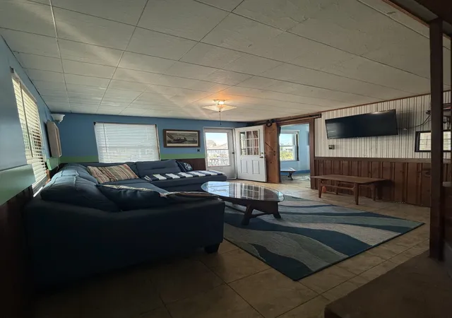 Photo 4 of Single family home for sale at 277 Portsmouth Ave, Seabrook, NH 03874 | MLS# 5108470 | Listing updated on 2026-09-10