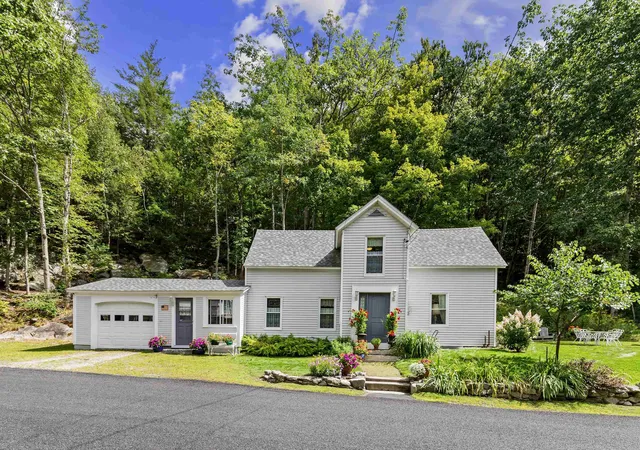 Photo 1 of Single family home for sale at 22 Old Georges Mills Rd, Sunapee, NH 03782 | MLS# 5108472 | Listing updated on 2026-09-11