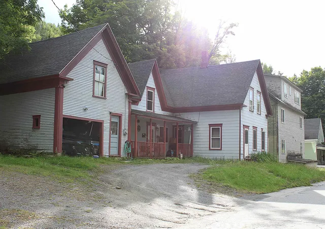 Photo 1 of Single family home for sale at 28 Spring St, Colebrook, NH 03576 | MLS# 5108474 | Listing updated on 2026-09-06