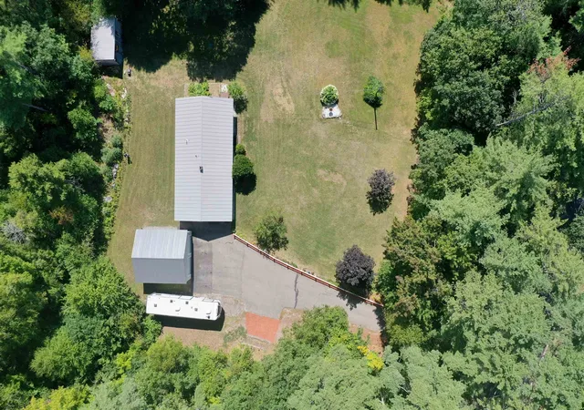 Photo 3 of Single family home for sale at 64 Shindagan Rd, Wilmot, NH 03287 | MLS# 5108479 | Listing updated on 2026-09-18