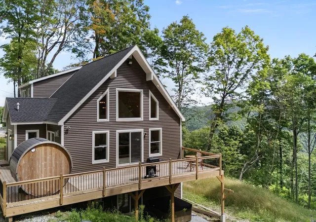 Photo 1 of Single family home for sale at 75 Downabout Rd, Killington, VT 05751 | MLS# 5108483 | Listing updated on 2026-09-16
