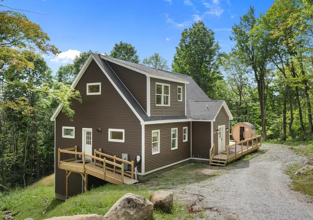 Photo 2 of Single family home for sale at 75 Downabout Rd, Killington, VT 05751 | MLS# 5108483 | Listing updated on 2026-09-16