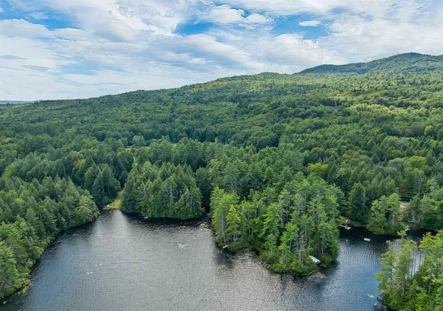 Photo 3 of Single family home for sale at 555 Stage Rd, Sanbornton, NH 03269 | MLS# 5108490 | Listing updated on 2026-09-24