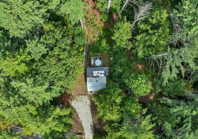 Photo 4 of Single family home for sale at 555 Stage Rd, Sanbornton, NH 03269 | MLS# 5108490 | Listing updated on 2026-09-24