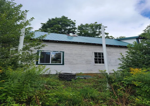 Photo 3 of Single family home for sale at 1530 Somerset Rd, West Dover, VT 05356 | MLS# 5108493 | Listing updated on 2026-09-06