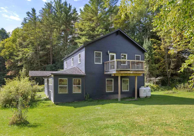 Photo 4 of Single family home for sale at 16 Acorn Ave, Hyde Park, VT 05655 | MLS# 5108496 | Listing updated on 2026-09-11