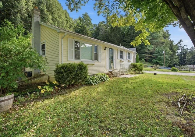 Photo 2 of Single family home for sale at 78 Carbonti Cir, Arlington, VT 05250 | MLS# 5108497 | Listing updated on 2026-09-07