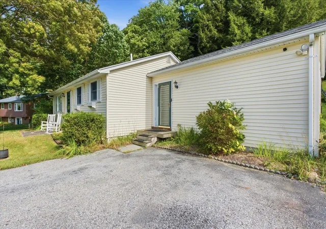 Photo 3 of Single family home for sale at 78 Carbonti Cir, Arlington, VT 05250 | MLS# 5108497 | Listing updated on 2026-09-07