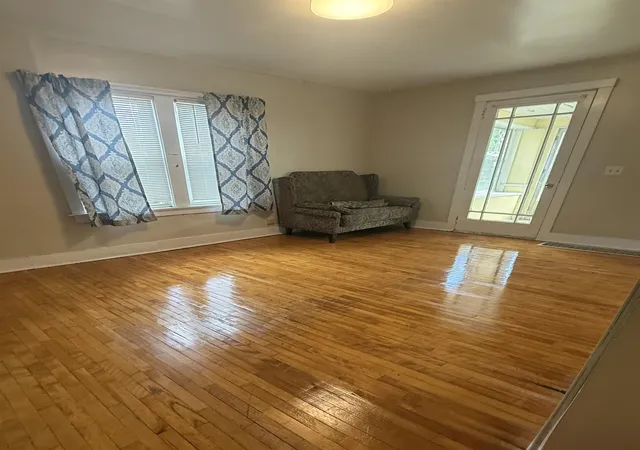 Photo 2 of Single family home for sale at 1412 North Ave, Burlington, VT 05408 | MLS# 5108516 | Listing updated on 2026-09-10