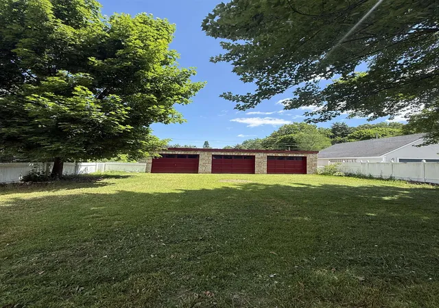 Photo 3 of Single family home for sale at 1412 North Ave, Burlington, VT 05408 | MLS# 5108516 | Listing updated on 2026-09-10