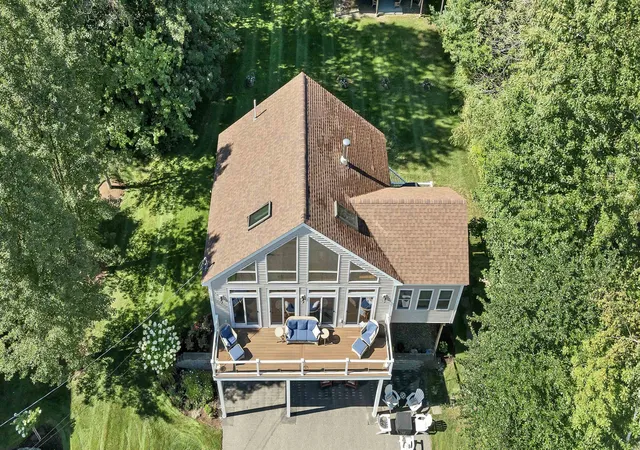 Photo 3 of Single family home for sale at 13 Patrician Shrs Cir, Meredith, NH 03253 | MLS# 5108519 | Listing updated on 2026-09-14