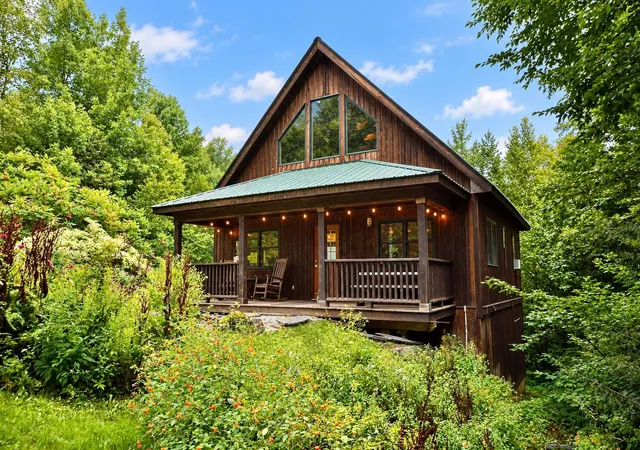 Photo 2 of Single family home for sale at 453 Marshall Rd, Duxbury, VT 05676 | MLS# 5108528 | Listing updated on 2026-09-07