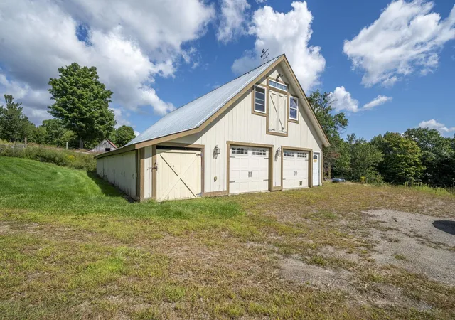 Photo 3 of Single family home for sale at 67 Lang Rd, Marlow, NH 03456 | MLS# 5108529 | Listing updated on 2026-09-20