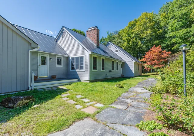Photo 1 of Single family home for sale at 88 Windward S, Dorset, VT 05251 | MLS# 5108534 | Listing updated on 2026-09-24