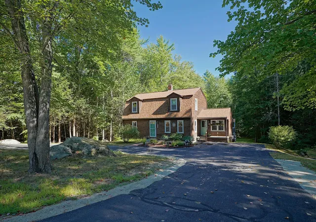 Single family home for sale at 244 Ash Swamp Rd, Newmarket, NH 03857 | MLS# 5108537
