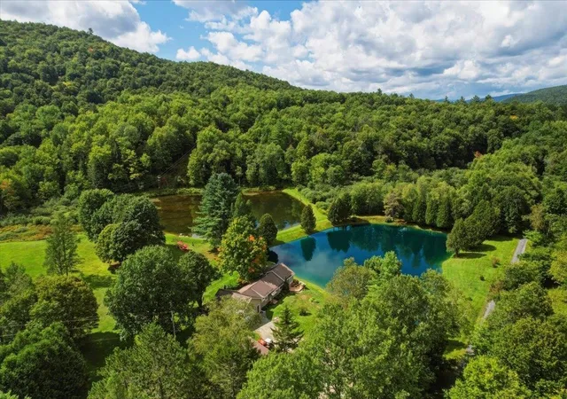 Photo 2 of Single family home for sale at 435 Lendway Ln, Johnson, VT 05656 | MLS# 5108557 | Listing updated on 2026-09-07