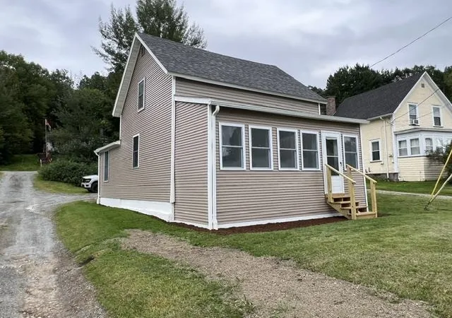 Photo 1 of Single family home for sale at 265 Glen Rd, Newport, VT 05855 | MLS# 5108558 | Listing updated on 2026-09-07