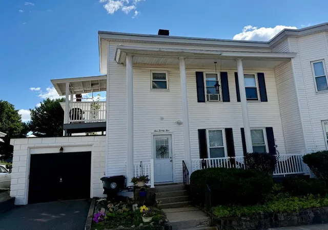 Photo 3 of Multi family home for sale at 273 Walnut St, Manchester, NH 03104 | MLS# 5108561 | Listing updated on 2026-09-07