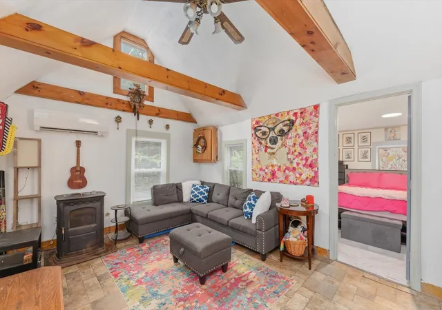 Photo 4 of Single family home for sale at 42 Upper Knight St, Keene, NH 03431 | MLS# 5108566 | Listing updated on 2026-09-11