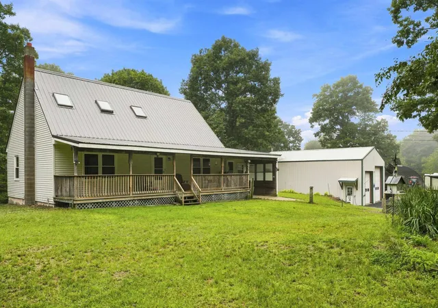 Photo 1 of Single family home for sale at 47 Mathews Rd, Fitzwilliam, NH 03447 | MLS# 5108578 | Listing updated on 2026-09-09