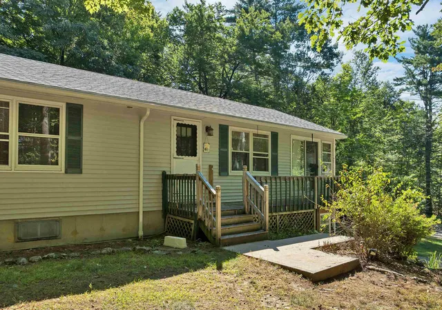 Photo 3 of Single family home for sale at 19 Leigh Dr, Alton Bay, NH 03810 | MLS# 5108580 | Listing updated on 2026-09-08